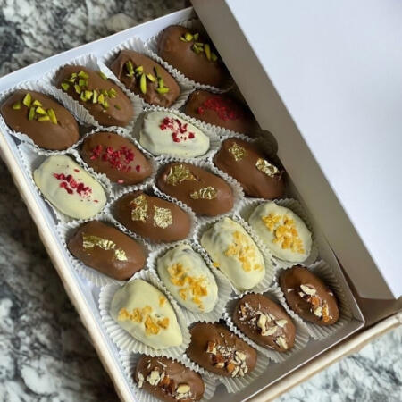 Premium Chocolates Dates Box